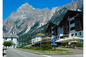 Itaalia Hotel San Vito di Cadore, Eksterjöör